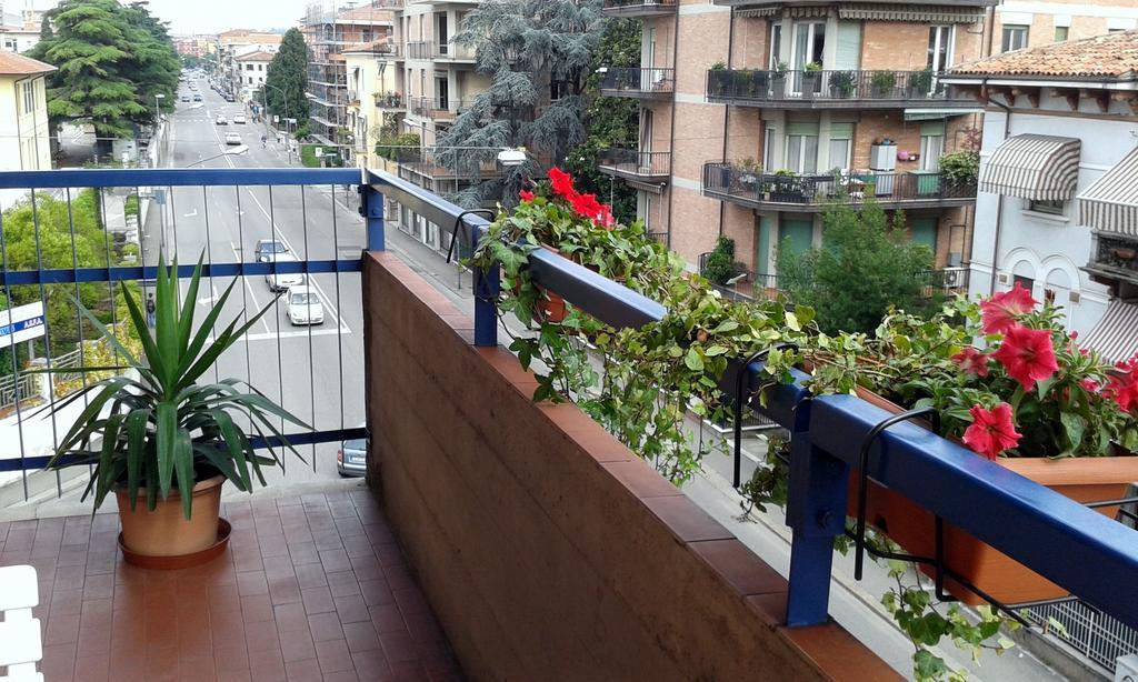 Cristina Apartment Верона Экстерьер фото