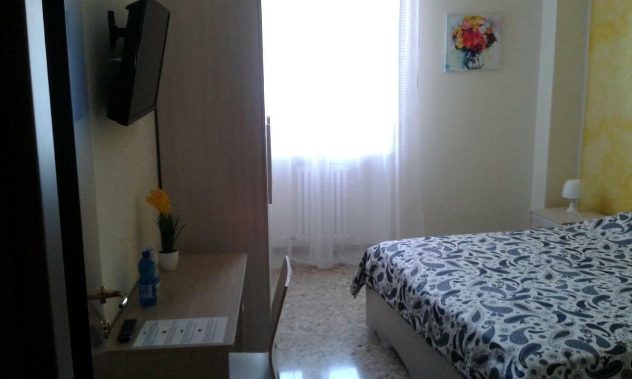 Cristina Apartment Верона Экстерьер фото